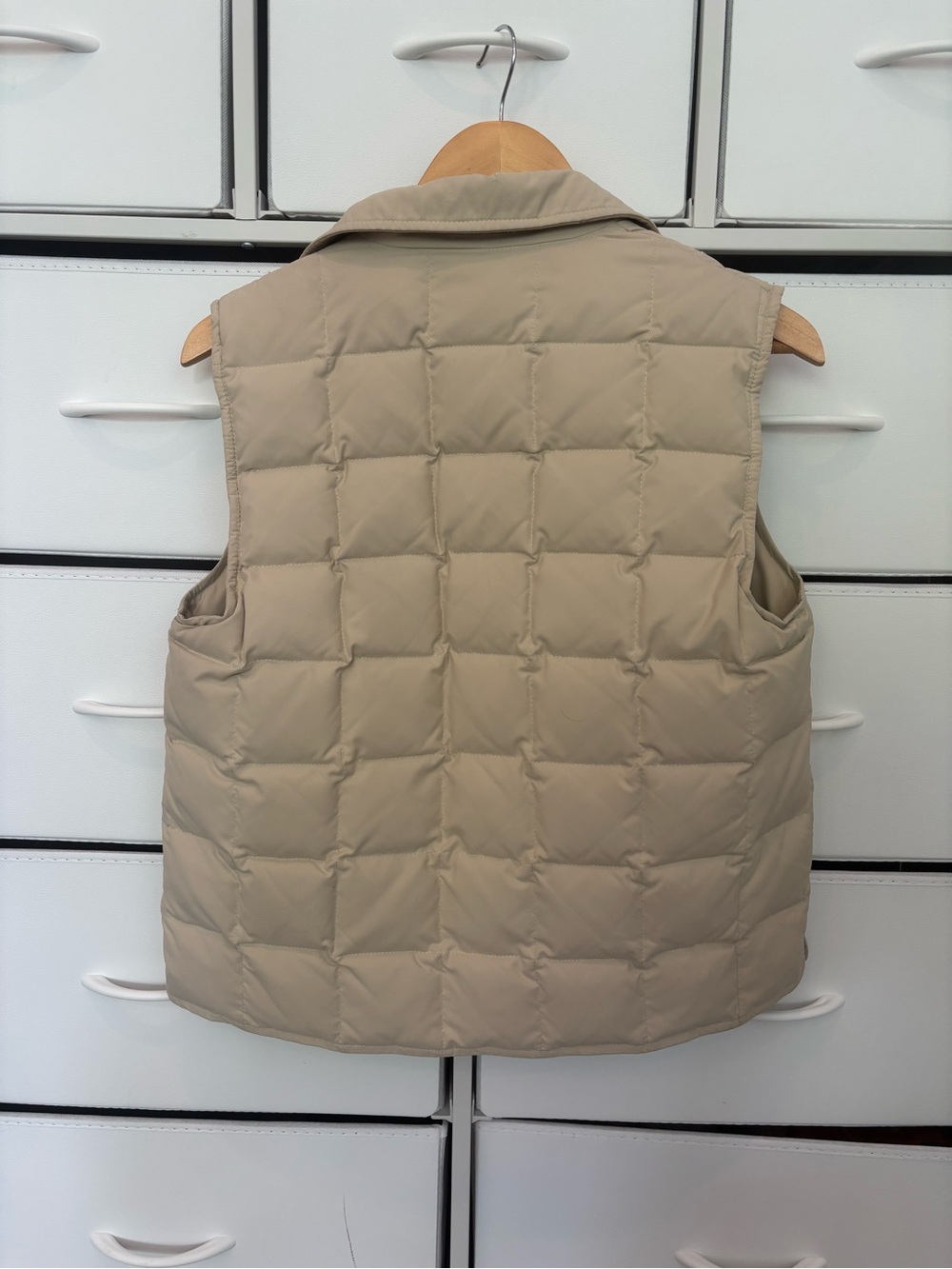 Loro Piana Quilted Cotton & Cashmere Puffer Vest - Tan - Picture 3 of 5